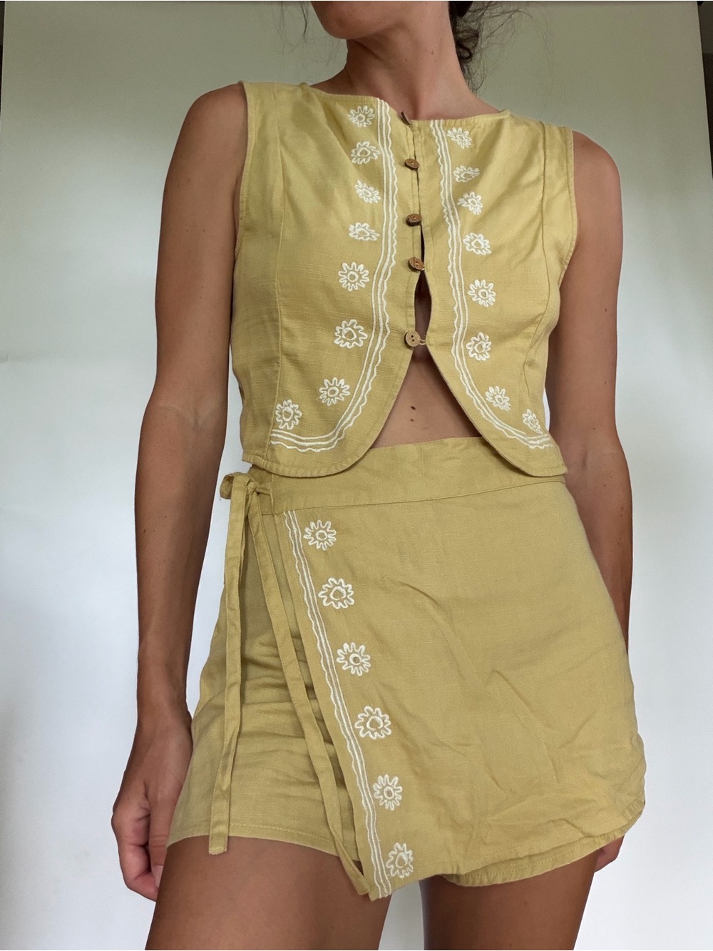 Billabong Mustard Yellow Embroidered set